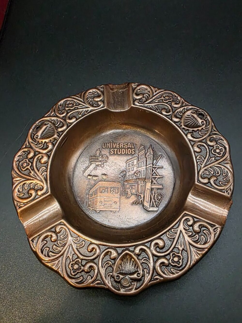Vintage metal Ashtray Fairvale CA Universal Studios movie production